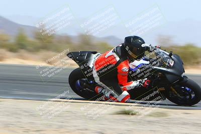 media/Apr-10-2022-SoCal Trackdays (Sun) [[f104b12566]]/Turn 3 Inside (1150am)/